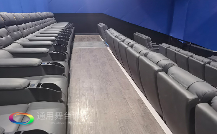 通用舞臺阻燃幕布承接羊城源雅學(xué)校報告廳舞臺機(jī)械項目，現(xiàn)已竣工驗收！