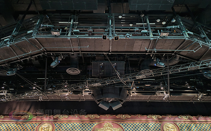 泰州通用舞臺(tái)設(shè)備、舞臺(tái)幕布與您攜手共進(jìn) 結(jié)合現(xiàn)代科技為客戶打造與眾不同的視覺盛宴