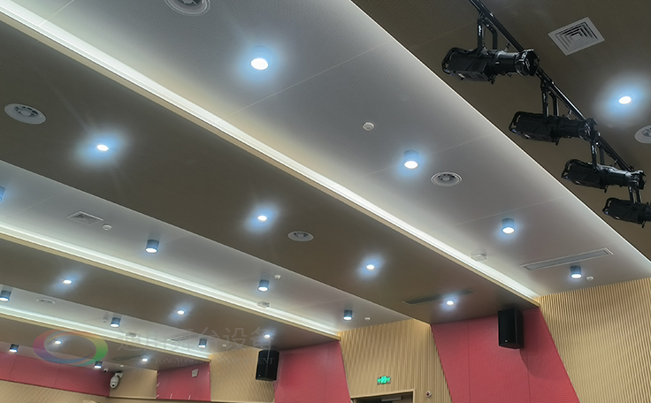 泰州市“中國演藝裝備舞臺機械產(chǎn)業(yè)基地” 加快舞臺裝備制造產(chǎn)業(yè)轉(zhuǎn)型升級、提升完善產(chǎn)業(yè)鏈體系、助力泰州文化產(chǎn)業(yè)高質(zhì)量發(fā)展！